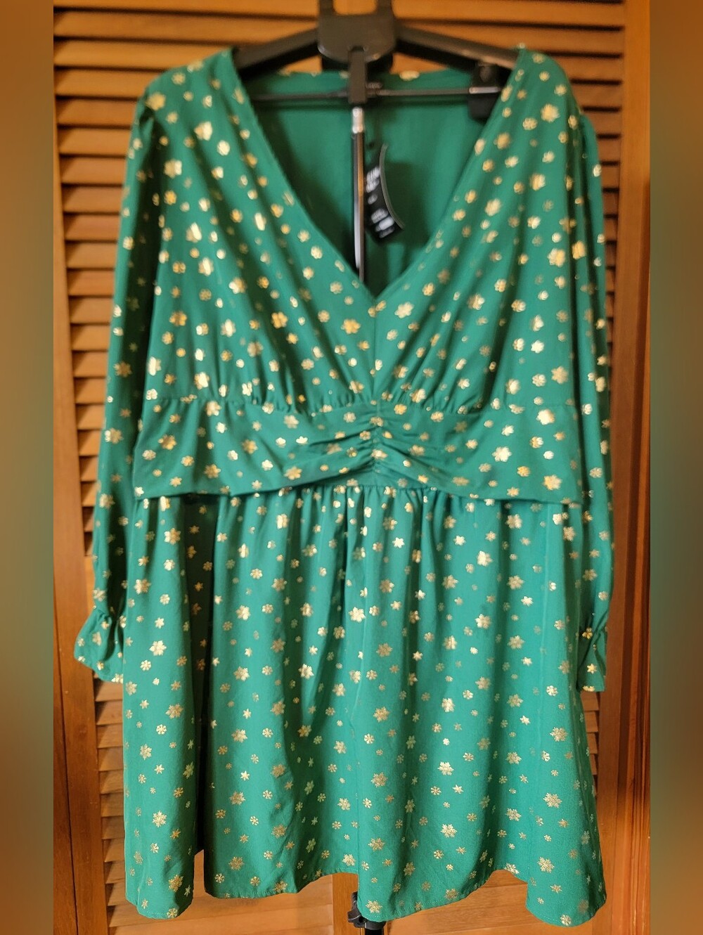 Green Gold-Print V-Neck Women’s Dress